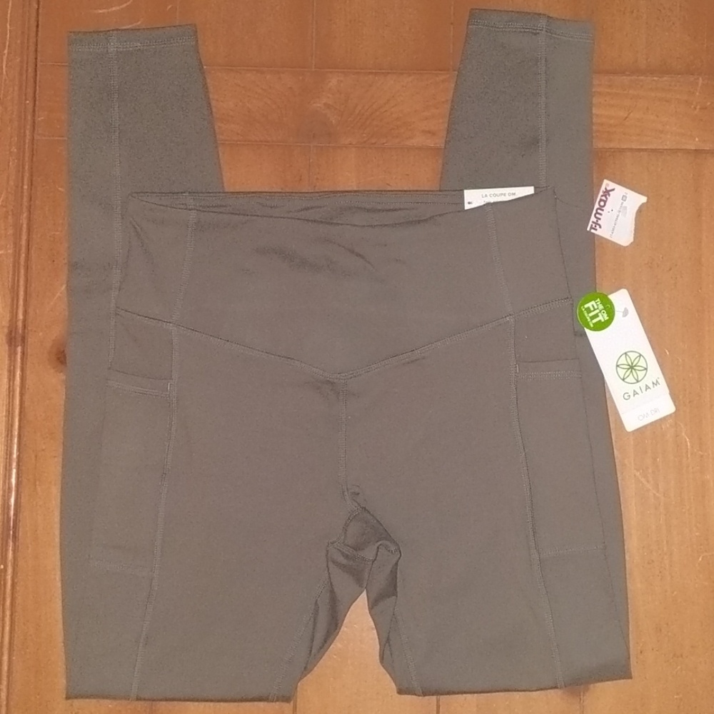 NWT Giam Sage Green Leggings